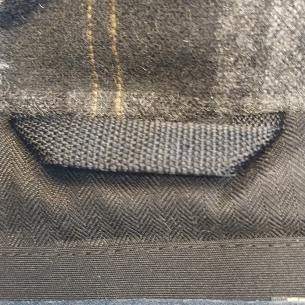 Pendleton NWT Men's Size Medium Black Gray Plaid Full Zip Wool Rich Blend Vest - Picture 5 of 13